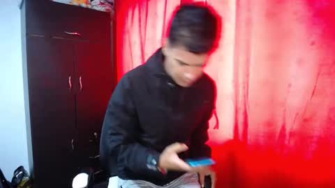 Snapshot of davidkaloc chatting on September 14, 6:51 pm David online show from September 14, 6:51 pm