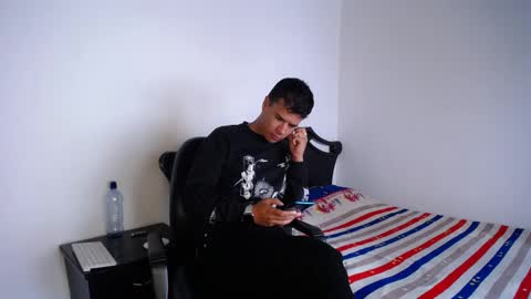 Snapshot of davidkaloc chatting on October 20, 4:29 pm David online show from October 20, 4:29 pm