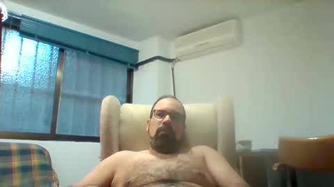 Snapshot of davidmax245 chatting on February 1, 4:16 pm davidmax245 online show from February 1, 4:16 pm
