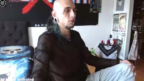   online show from October 4, 8:18 pm