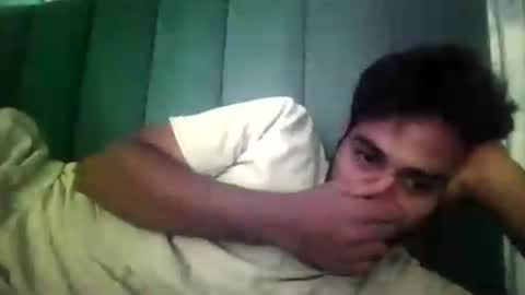 Snapshot of davidvishu975 chatting on June 21, 8:39 am Dude97 online show from June 21, 8:39 am