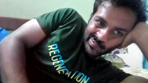 Snapshot of davidvishu975 chatting on July 8, 5:50 pm Dude97 online show from July 8, 5:50 pm