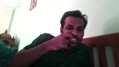 Snapshot of davidvishu975 chatting on July 27, 9:38 am Dude97 online show from July 27, 9:38 am
