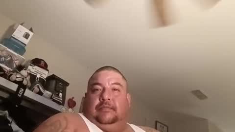 Snapshot of davidzhere222800 chatting on November 16, 4:07 am davidzhere222800 online show from November 16, 4:07 am