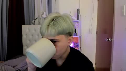 daniel online show from April 18, 7:58 pm