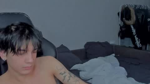 davis online show from January 11, 4:03 pm