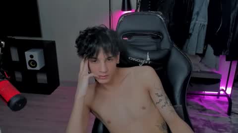 davis online show from February 16, 8:11 pm