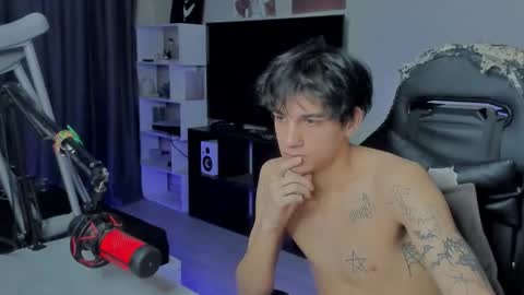 davis online show from September 23, 5:54 am