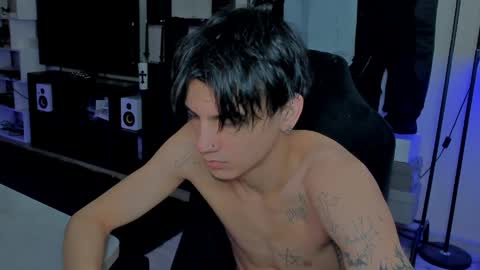 davis online show from April 9, 10:09 am