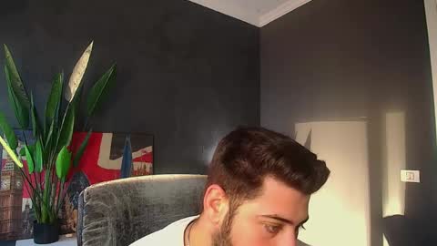 DaxGreer online show from May 7, 4:18 am