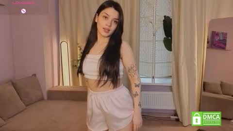 day_one_darling online show from October 29, 4:59 am