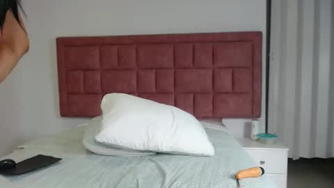 dayannaxxo online show from January 15, 8:30 am