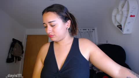 Snapshot of dayis_sweet chatting on June 3, 12:57 am Dayis online show from June 3, 12:57 am