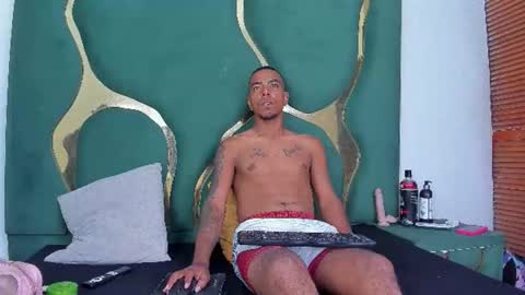 daylesandharry online show from December 1, 12:21 pm