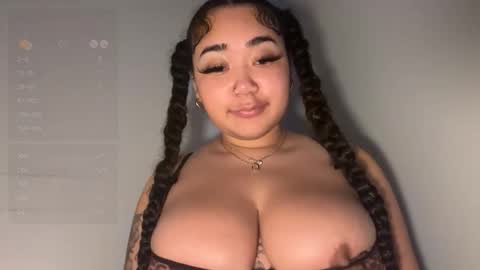 dayqueen1 online show from March 3, 9:04 am