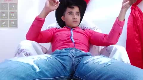 dayro_dduran online show from October 18, 6:41 pm