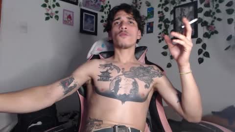 dazzayy online show from December 7, 1:03 am