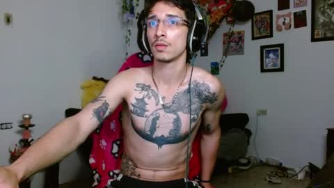 dazzayy online show from April 1, 5:41 am