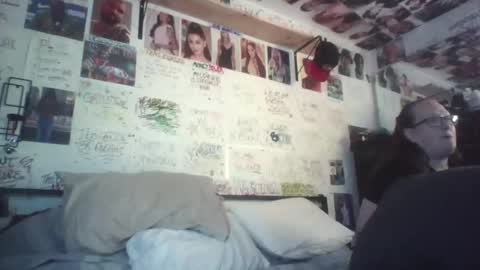 dbeamon92 online show from April 22, 12:57 am