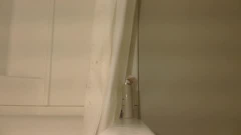 dcm1620 online show from April 18, 5:44 am