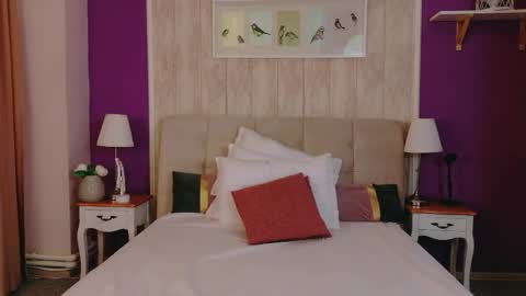 Shari online show from April 7, 4:35 am