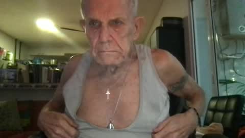 Snapshot of ddaldd chatting on June 12, 9:46 pm NOLADon online show from June 12, 9:46 pm