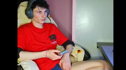 Snapshot of ddawgtylol chatting on February 28, 9:32 am dxdawgty online show from February 28, 9:32 am