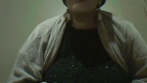 Snapshot of ddboobsnipples chatting on June 19, 8:23 pm ddboobsnipples online show from June 19, 8:23 pm