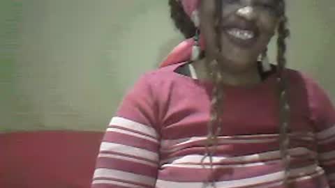 Snapshot of ddboobsnipples chatting on July 2, 11:44 pm ddboobsnipples online show from July 2, 11:44 pm
