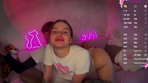 qrovers online show from June 4, 3:18 pm