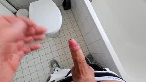 Snapshot of ddstyler2 chatting on April 9, 9:26 am ddstyler2 online show from April 9, 9:26 am