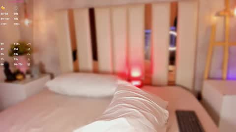 Snapshot of dea_athenea chatting on October 23, 9:02 pm dea_athenea online show from October 23, 9:02 pm