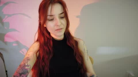 freak online show from March 28, 11:15 pm