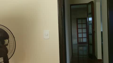 Dean online show from April 16, 8:31 pm