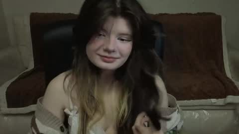 Camille online show from April 30, 9:30 pm