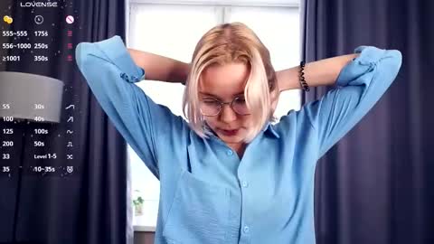 Charlie 18yo online show from October 10, 5:28 am