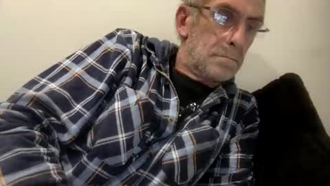 deanofflove221000 online show from March 13, 11:17 am