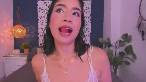 Snapshot of deaqadesh chatting on March 10, 8:12 pm deaqadesh online show from March 10, 8:12 pm