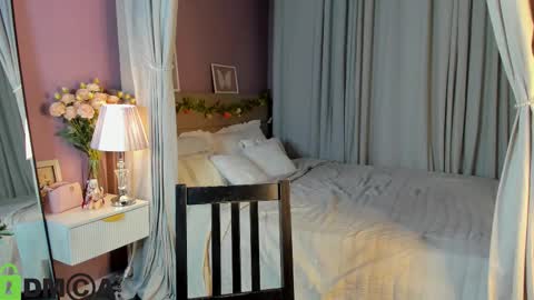 Emily GMT2 Mon 10 AM - 4 PM Wed 10 AM - 4 PM Thu 10 AM - 4 PM Fri 10 AM - 4 PM Sat 10 AM - 4 PM online show from February 15, 5:20 pm