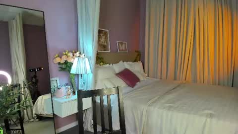 Emily GMT2 Mon 10 AM - 4 PM Wed 10 AM - 4 PM Thu 10 AM - 4 PM Fri 10 AM - 4 PM Sat 10 AM - 4 PM online show from June 13, 5:22 pm