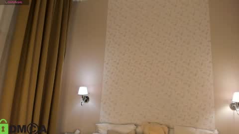 Jennifer online show from April 21, 12:12 am