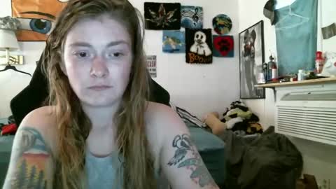 DEBBIE online show from November 8, 7:56 pm