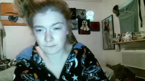 DEBBIE online show from November 21, 12:04 pm