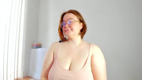 Snapshot of debbiewood chatting on July 10, 5:12 am DeboraDebbieDee online show from July 10, 5:12 am