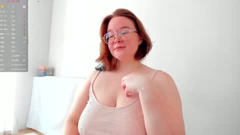 Snapshot of debbiewood chatting on July 24, 5:27 am DeboraDebbieDee online show from July 24, 5:27 am