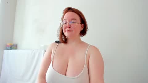 Snapshot of debbiewood chatting on July 25, 5:16 am DeboraDebbieDee online show from July 25, 5:16 am