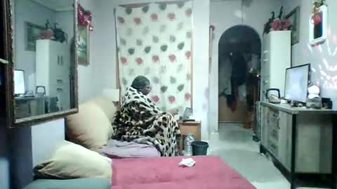 Snapshot of debbyxxl chatting on January 9, 12:13 am debohar online show from January 9, 12:13 am