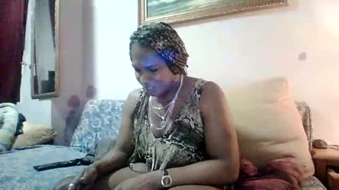 Snapshot of debbyxxl chatting on February 9, 11:31 pm debohar online show from February 9, 11:31 pm