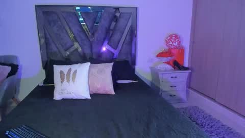 deborah_collins1 online show from September 26, 7:51 pm