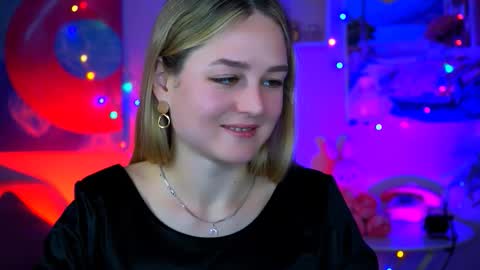 Snapshot of deboralarson chatting on October 17, 4:15 am Debora online show from October 17, 4:15 am